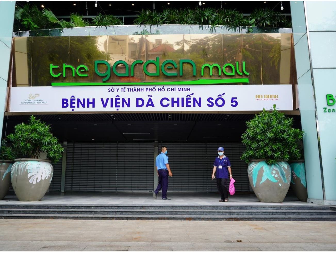 Vách Ngăn Việt Nam tham gia xây dựng Bệnh viện Dã chiến Thuận Kiều Plaza